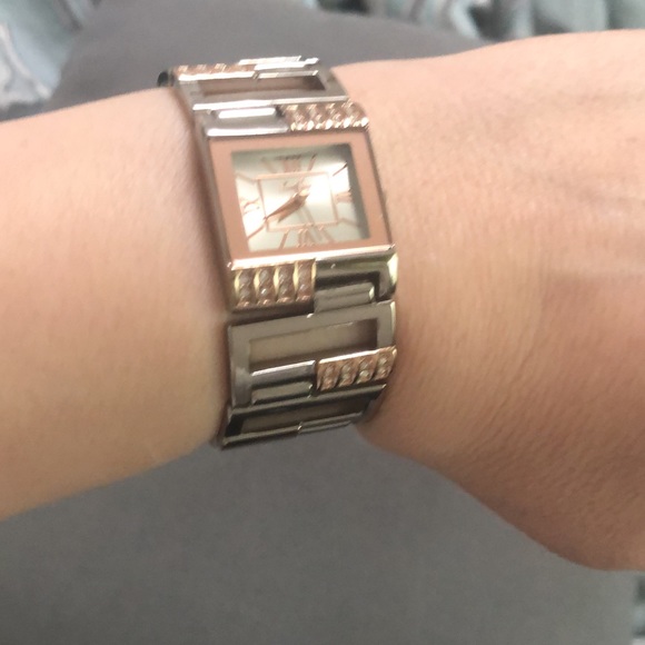 Two Tone Watch - Picture 3 of 4